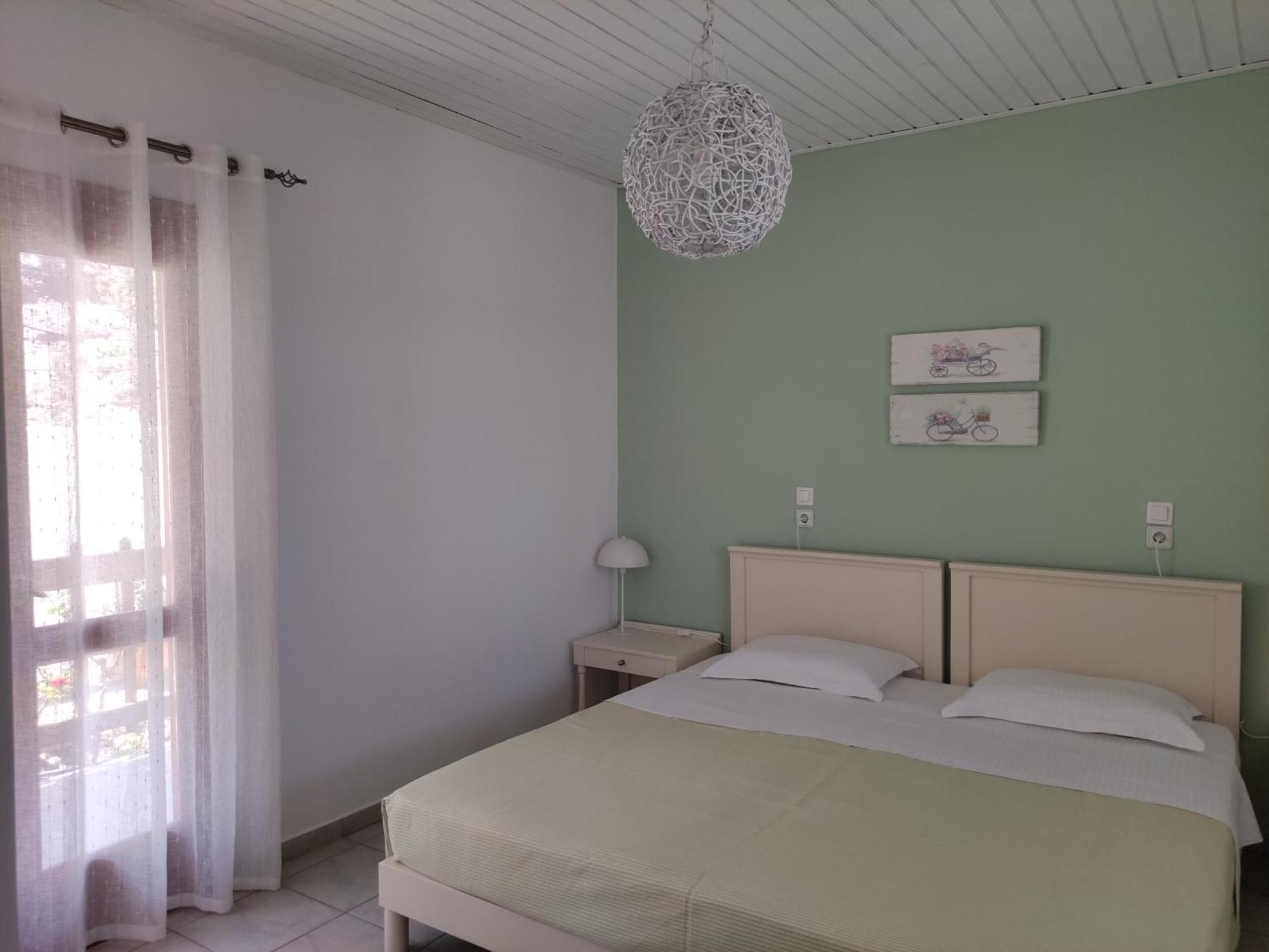 Limenaria Apartments Мохлос Экстерьер фото